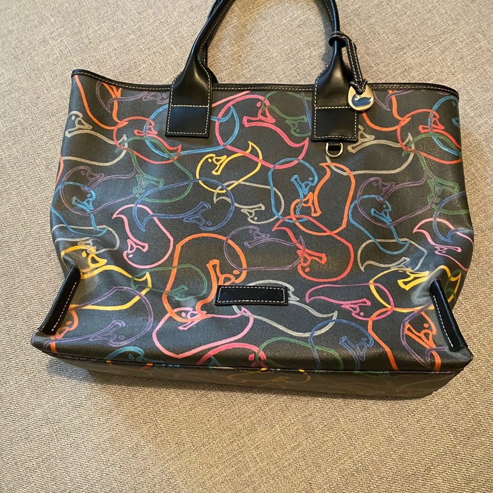Dooney & Bourke Tote Pag